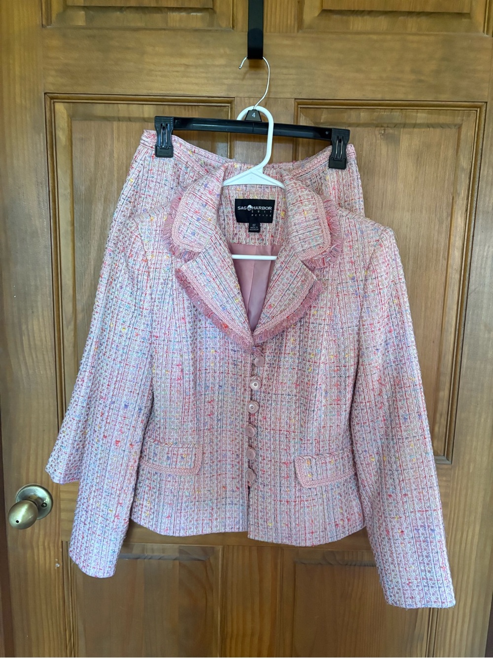 Sag Harbor Vintage Pink Tweed Women's Blazer/Jacket and Skirt Set